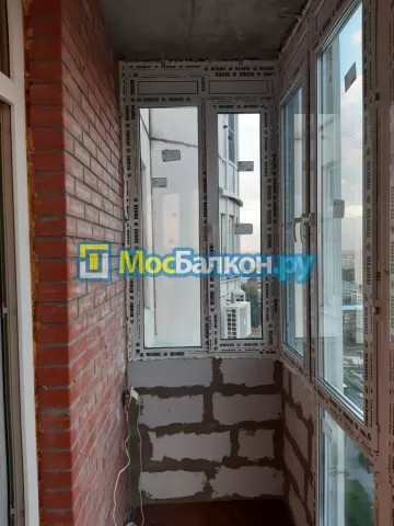 Панорамное остекление заказать под ключ по выгодной цене в Мытищах от компании МосБалкон