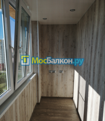 отделка балконов пластиковыми панелями
