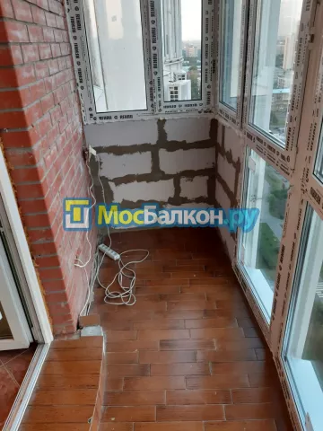Панорамное остекление заказать под ключ по выгодной цене в Мытищах от компании МосБалкон