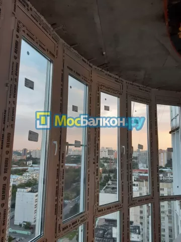 Панорамное остекление заказать под ключ по выгодной цене в Мытищах от компании МосБалкон