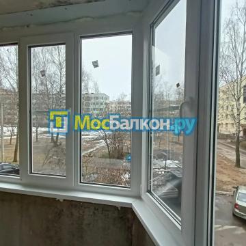 Остекление и отделка балконов в Братеево