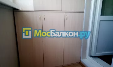Шкаф на балкон купить в Мытищах на заказ недорого от МосБалкон