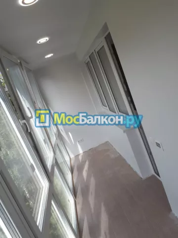 Панорамное остекление заказать под ключ по выгодной цене в Мытищах от компании МосБалкон